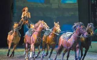 錯(cuò)過了《戰(zhàn)馬》?沒關(guān)系,還有馮小剛夫婦、陳凱歌夫婦力挺的《舞馬》!_人文頻道_東方頭條